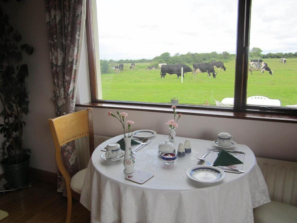 Greenfields Farmhouse room 3